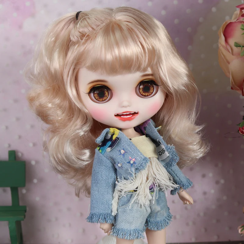 ICY DBS Blyth doll hand painted matte face white skin cute golden curls hair suit doll with teeth lips eyebrows 30cm BJD SD