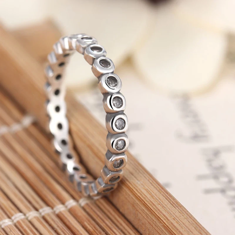 CUTEECO Silver-plated Alluring Brilliant Stackable Brand Finger Ring Clear CZ Original Fashion Wedding & Engagement Jewelry