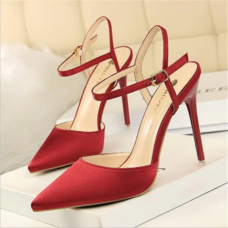 

European and American Style Simple Women Shoes with High-heeled Satin Shallow Mouth Pointed Sexy Nightclub Was Women Sandals