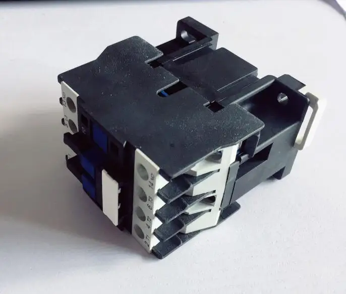 LC1D AC Contactor CJX2-1201 CJX2-1210 CJX2-1211 12A 3-Phase DIN Rail Mount Electric Power Contactor 24V 36V 110V 220V 380V