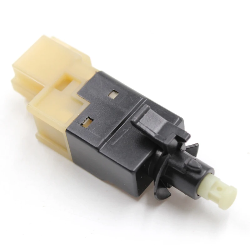 YAOPEI 0105454409 NEW Brake Pedal Mounted Stop Light Lamp Switch For Mercedes W211 219 A0105454409