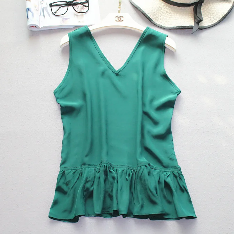 Summer 100% natural silk V-neck vest Large size silk sleeveless bottoming shirt wide shoulder strap