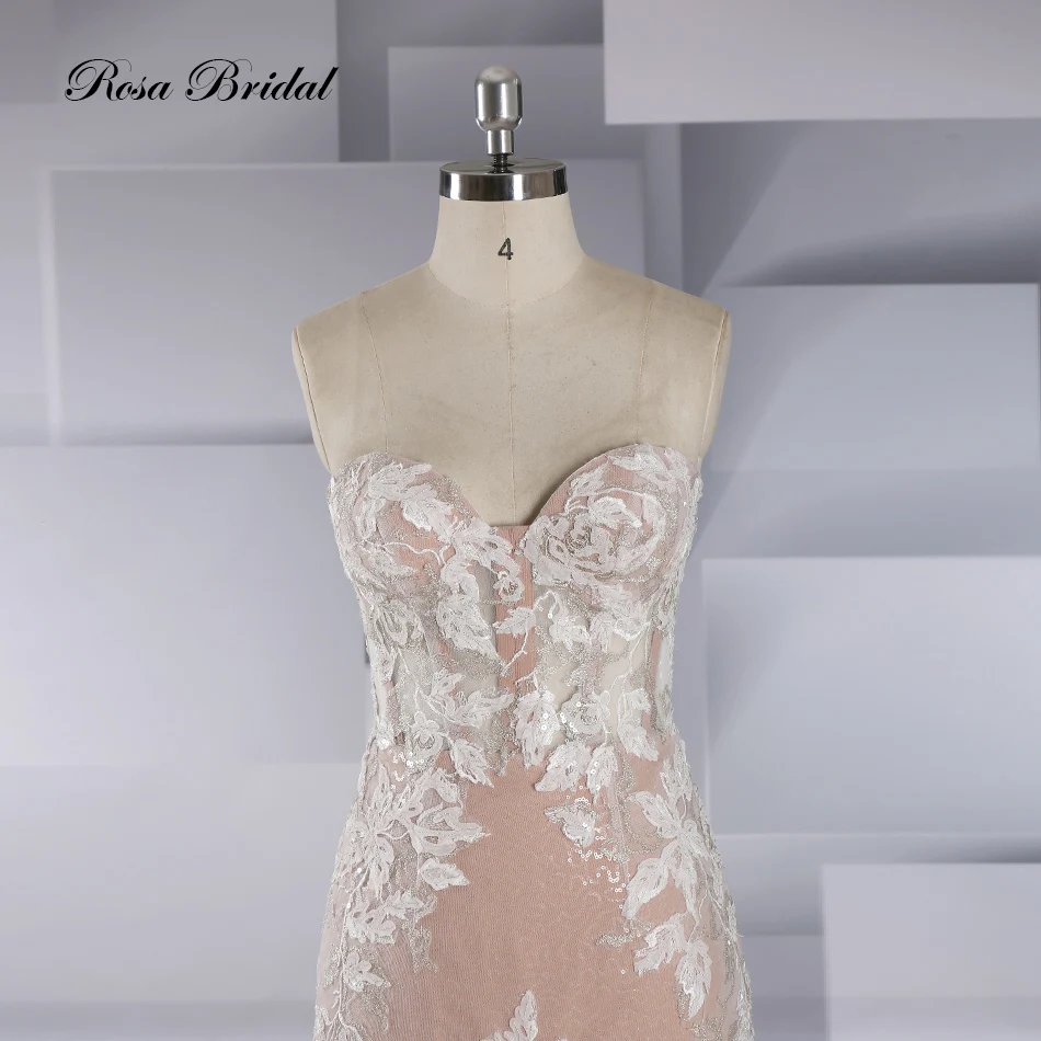 Abito da sposa a sirena con Applique in pizzo con colletto a cuore senza spalline