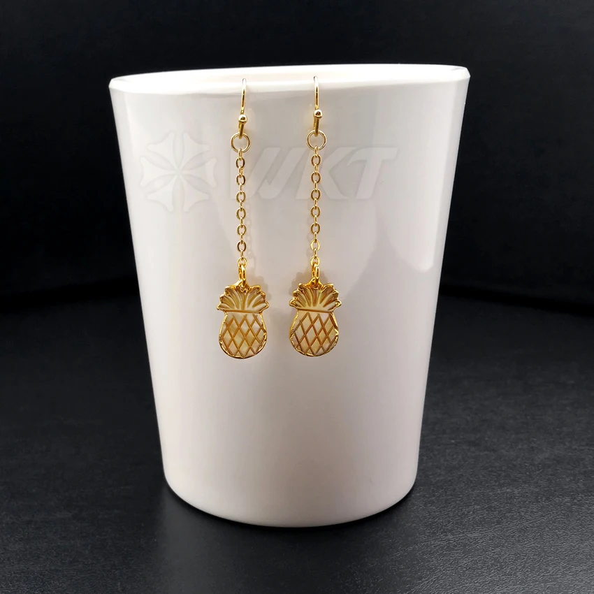 WT-E374 WKT Wholesale Popular For Lady Decorate Jewelry Pineapple Shape Elegant Shell Exclusive Drop Earrings