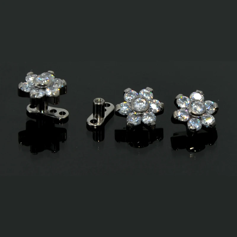 Showlove-1pcs Titanium & Zircon  Flower Surgical Steel Internally Thread Dermal Anchor  Body Jewelry