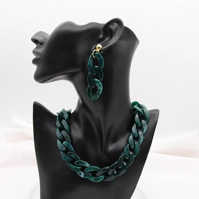Acrylic Long Chain Necklace Bohemian Chunky Plastic Choker Collar Necklace Pendant For Women Bijoux Fashion Jewelry Accessories