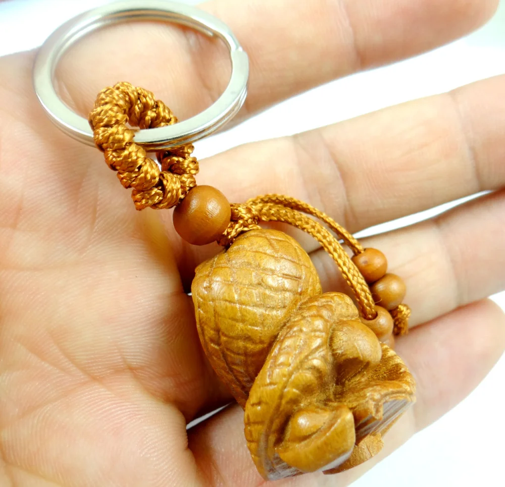 Mahogany Three-dimensional Engraving Keychain Lifelike snake Keyring gift for friends women men jewelry car keychain 2pcs