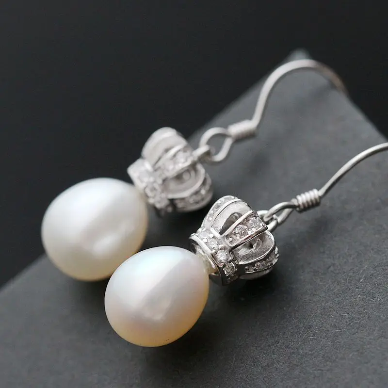 

925 sterling silver with natural pearl earrings