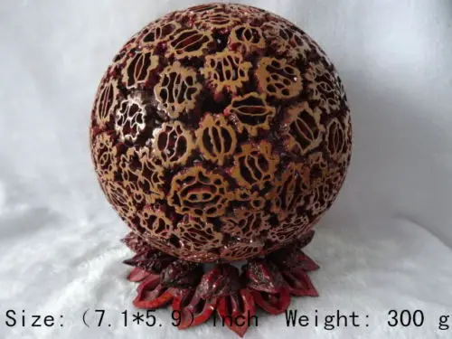 7.1 inch / Exquisite Chinese antique walnut  hand-carved hollow-out ornament ball