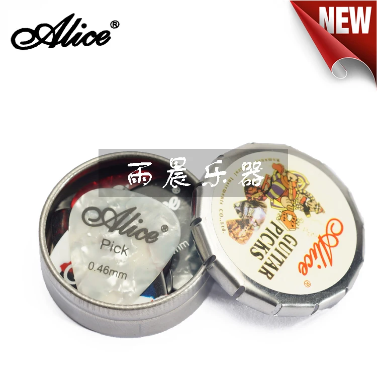 Alice   guitar  pick 0.46mm  0.71mm  0.81mm each has 4 pieces in a Cute Mini Metal Tin Box  A total of 12piece