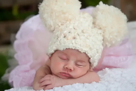 free shipping,Ivory Cream Baby Hat Baby Girl Boy Hat Chunky Crochet Pom Pom Hat Mouse Ear Animal Ear Hat Fun Photo Prop 0-3month