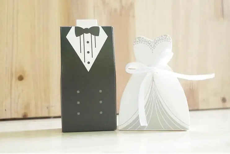 

50 Pairs European Suit Candy Box Cute Black White Suit Bride & Bridegroom Dress Shaped Wedding Candy Boxes Marriage Decoration