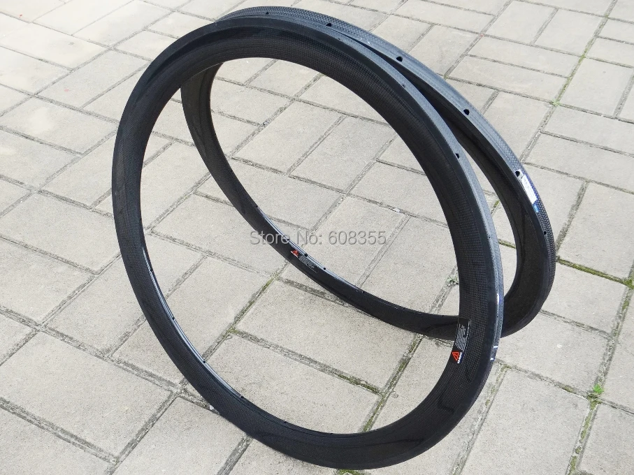 FLX-RIM-T05 : Carbon Glossy Cycling road bike 700c Tubular  wheel rim 50mm  ( Basalt Brake Side )