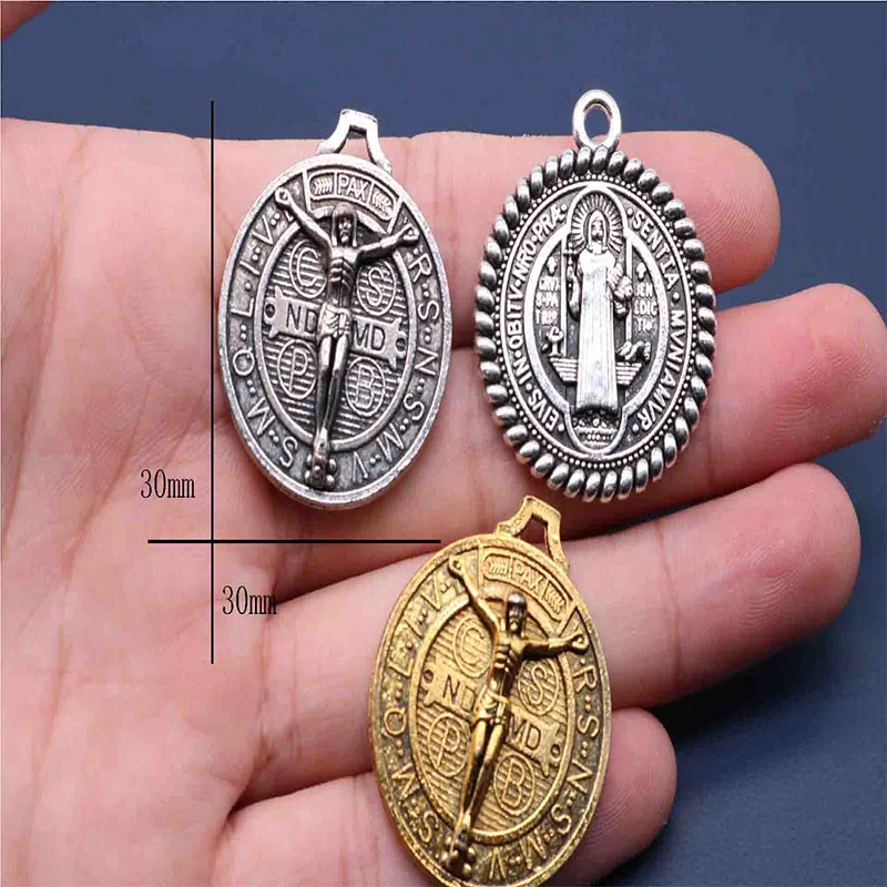 

50 Pieces / Saint Benedict XVI Medal Jesus Christian Jewelry Cross Charm Saint Benedict Cross Medal Medal Necklace