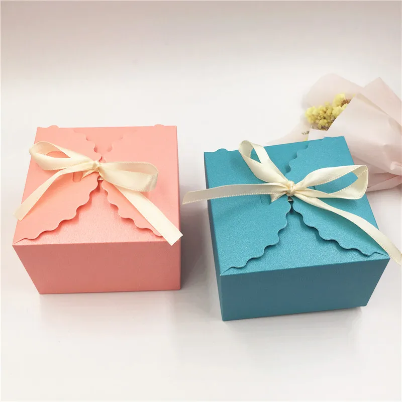 20 pcs 2 size color square box birthday party / wedding candy chocolate petal tea box accepts customization