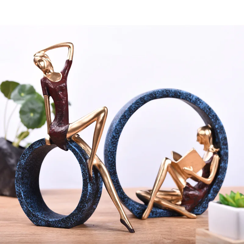 

Creative small ornaments knowledge girl home decorations crafts For reading time