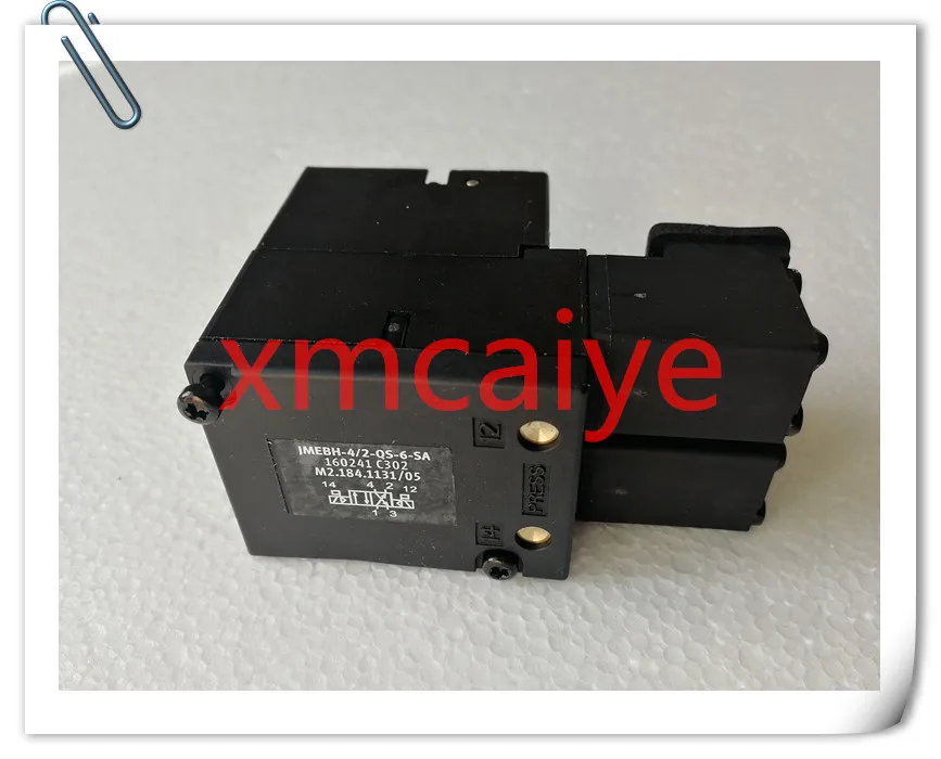 

2 Pieces High Quality SM102 CD102 Accessories Electromagnetic M2.184.1131/05 JMEBH-4/2-AQ-6-SA