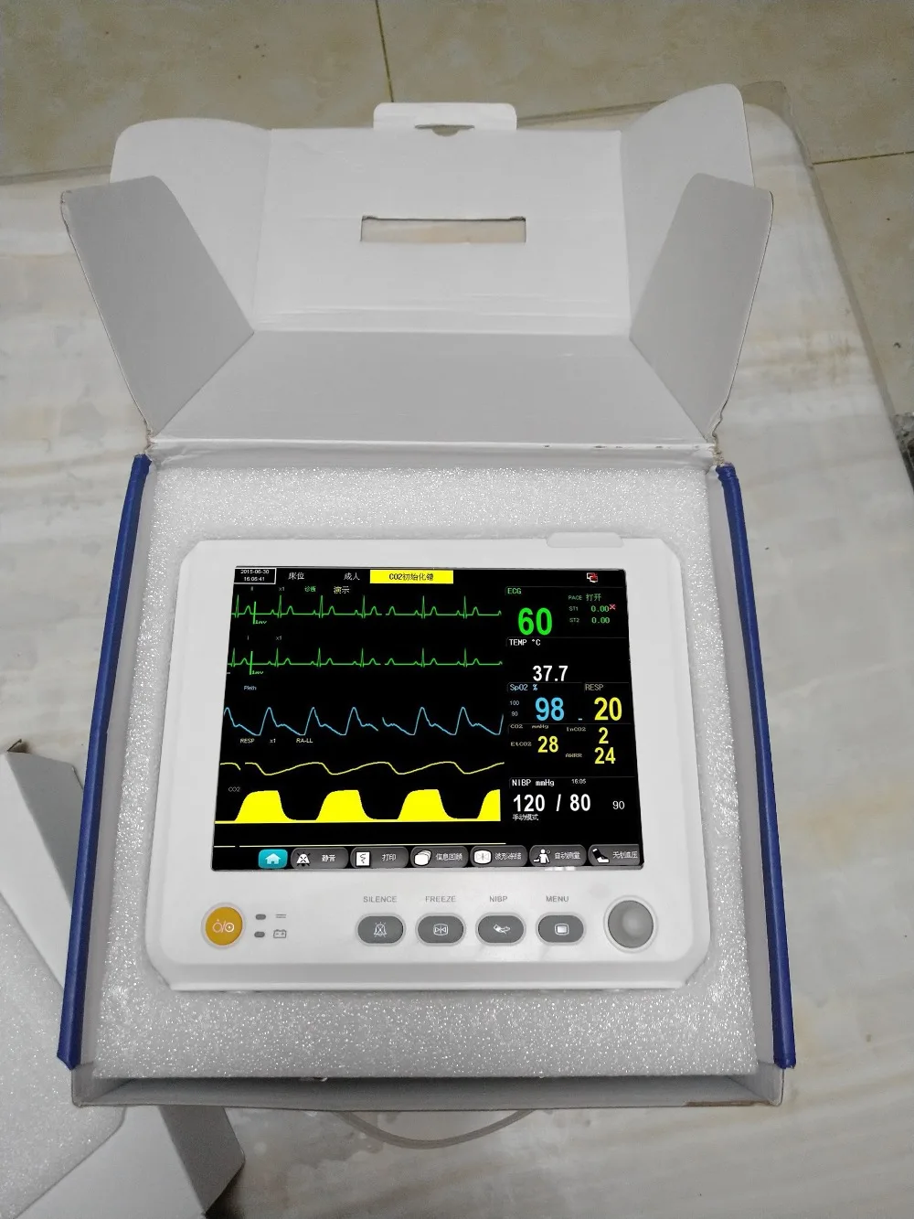 

Patient Monitor VET Veterinary Human Adult Vital Signs 6 Parameters ECG SPO2 Blood Pressure Temperature