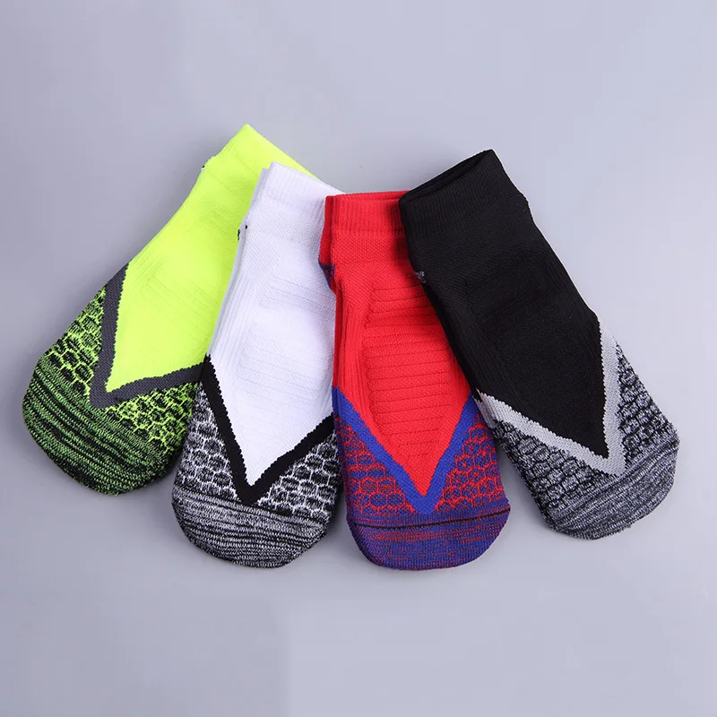 Brothock 2023 new men and short basketball socks outdoor autumn and winter sports socks Breathable deodorant sweat socks outdoor