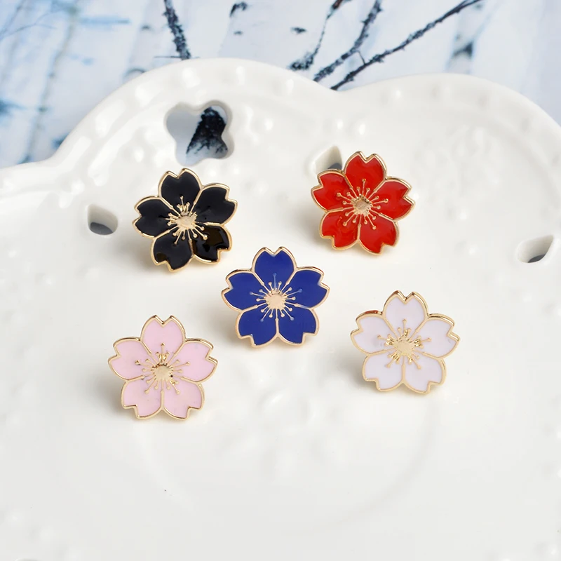 Sakura Brooch Pins Black White Pink Red Blue Flower Button Badge for Bags Clothes Japanese Style Jewelry Gift for Girls