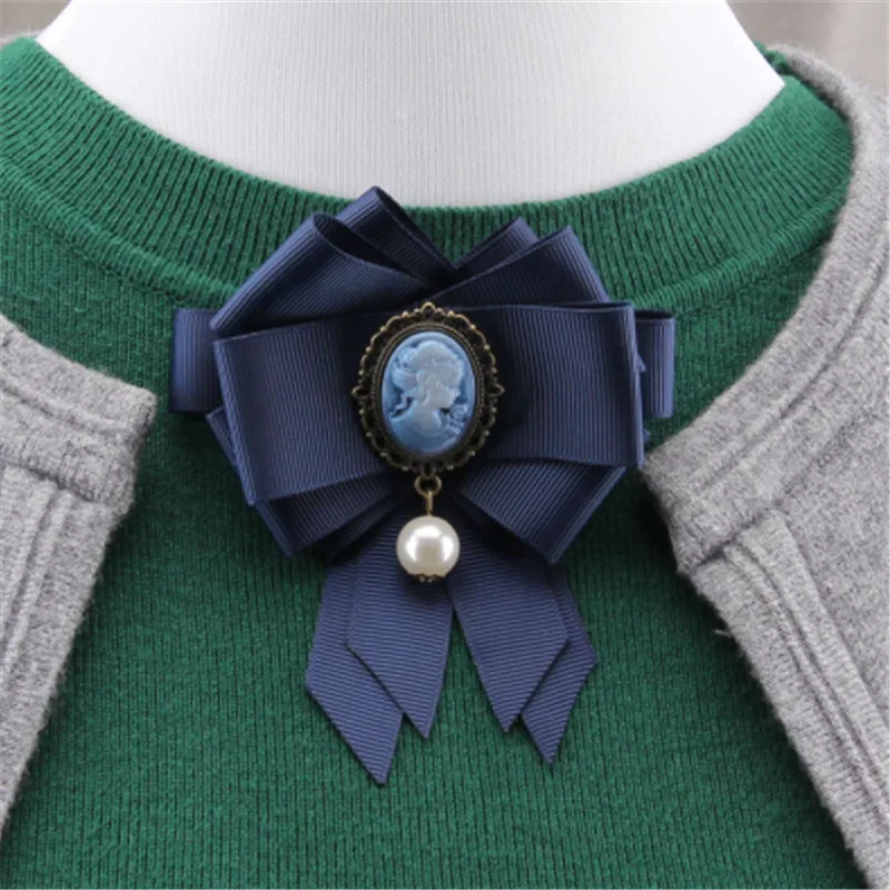 Vintage Queen Head Portrait Brooch Jewelry Ribbon Cloth Brooches For Women Girls Coat Suit Shirt Collar Pins Accessories Gifts