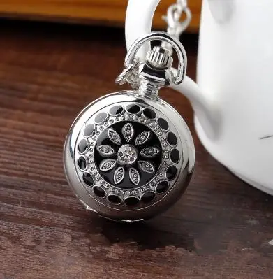 10pcs/lot Vintage Rhinestone diamante flowers pattern Pocket Watch Necklace WE126, Dia: 2.7cm