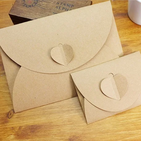 50pcs/lot Handmade Heart Kraft Envelope Vintage Envelopes Retro Stationery Set Postcard Photo Storage Christmas Gift Package