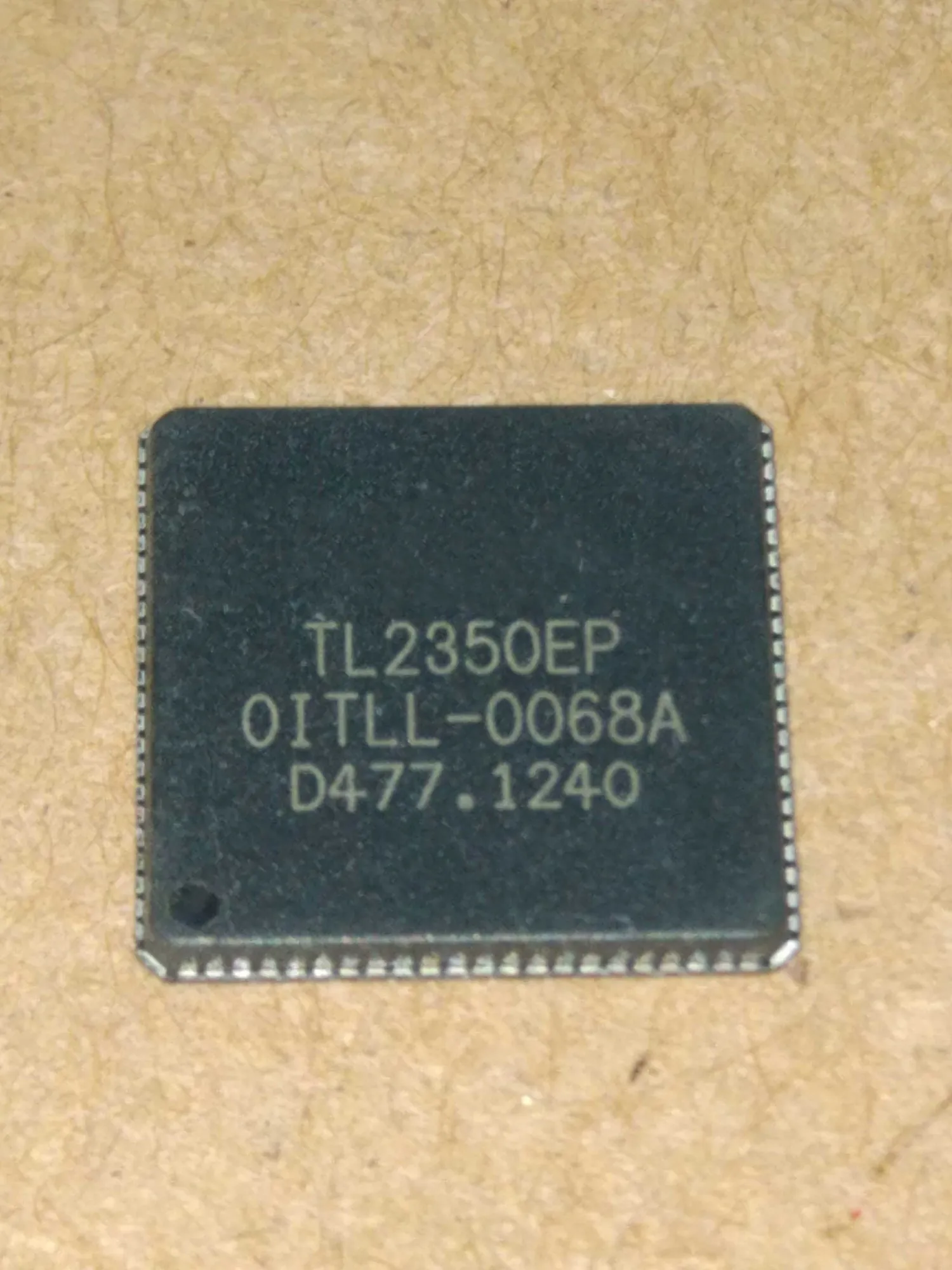 TL2350EP LCD chip