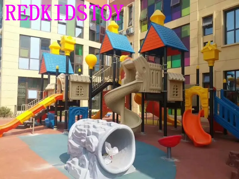 Exported to Thailand Kids Outdoor Playground With Chimney Roof HZ-18136A