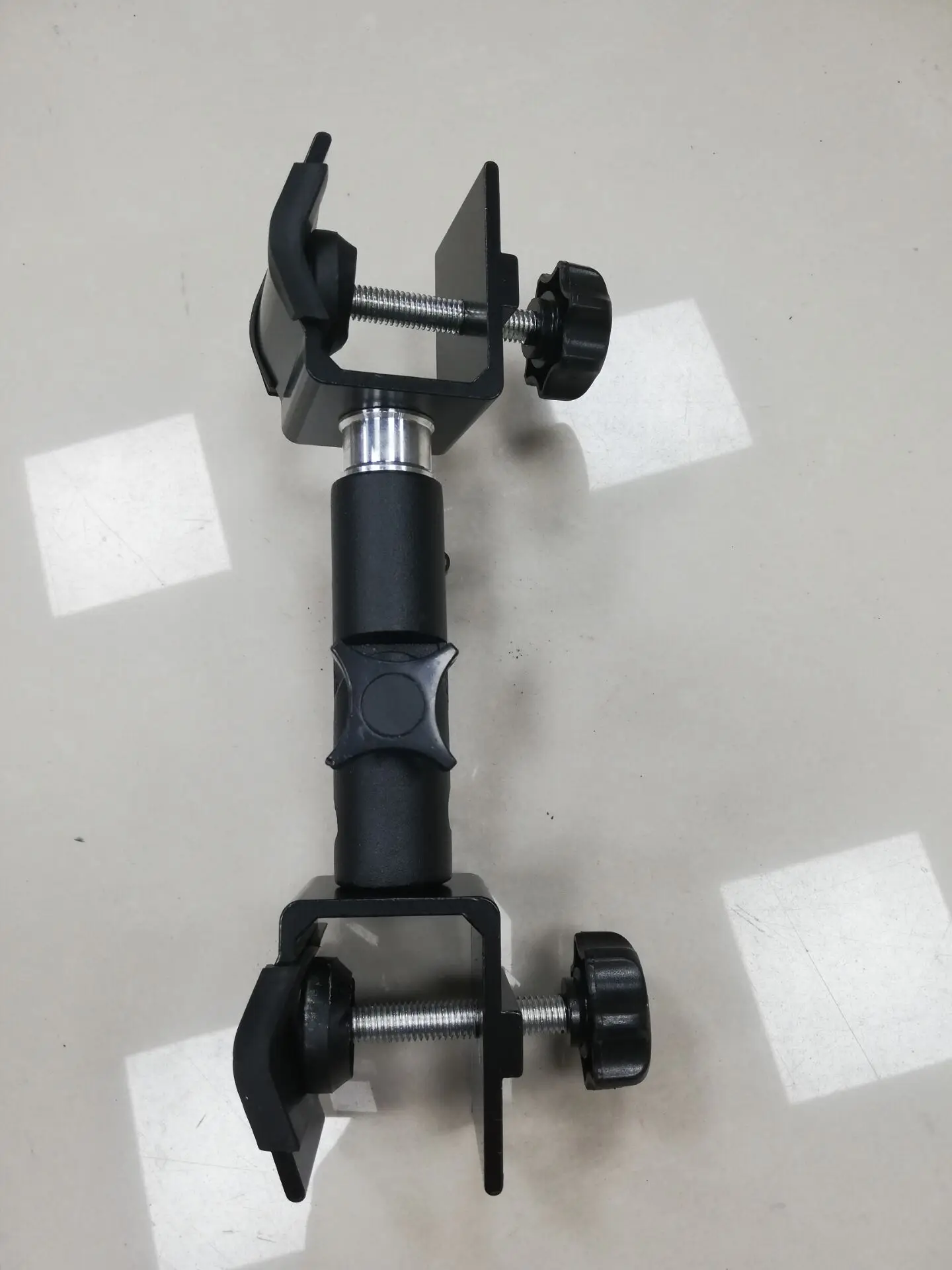 مظلة دعم المحمولة قوس كاميرا الاكسسوارات كليب عالية تحميل المعادن SLR التصوير مصباح ظلة حامل انفصال المشبك