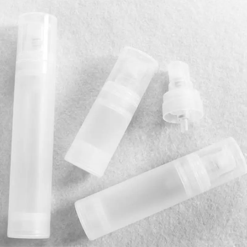 15 ミリリットル 30 ミリリットル 50 ミリリットルエアレスボトルつや消し/マット真空ポンプボトルローションボトル PP 素材 F20171970