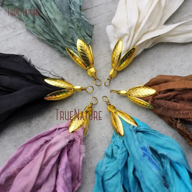 

Hot Sale Boho Jewelry Antique Gold Cap Long Silk Tassel Pendant Colorful Sari Silk Tassel Charm For Necklace In 6.5 inch PM9005