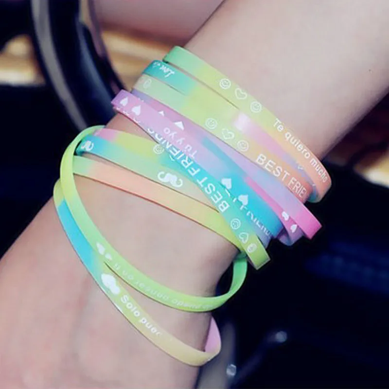 25Pcs Birthdays Party Favors Supplies Color Silicone Bracelet Girls Boys Sports Charm Bracelet Activities Small Gifts Souvenirs