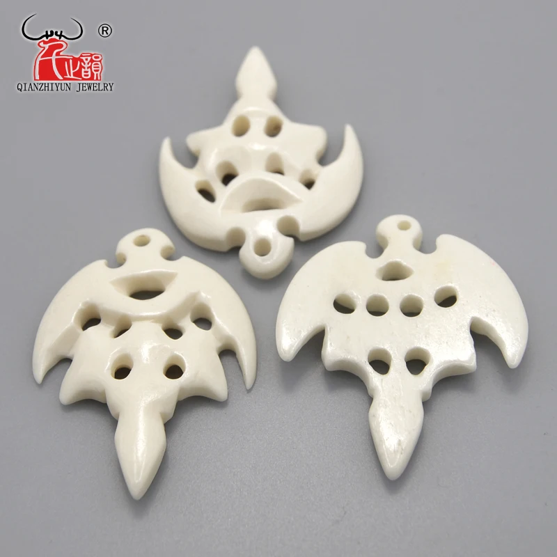 3PCS Handmade Carved Yak Bone Manaia Pendant Hawaii Style Bone white Beads DIY Jewelry Accessory 40mmX30mm