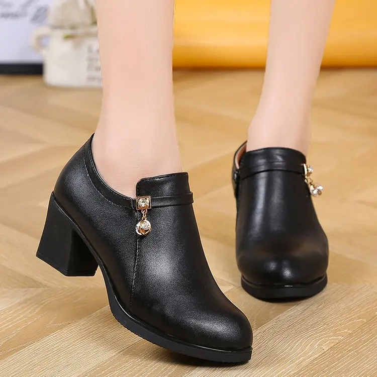 New Womens Ankle Boots Medium Heels Black Boot designer shoes booties fashion woman Boot Ladies Women shoes