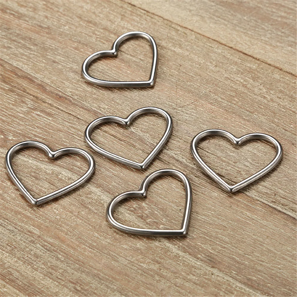 5PCS/lots Hollow Design Stainless Steel Heart Charms Accessories Heart Pendant for Jewelry DIY Making Findings