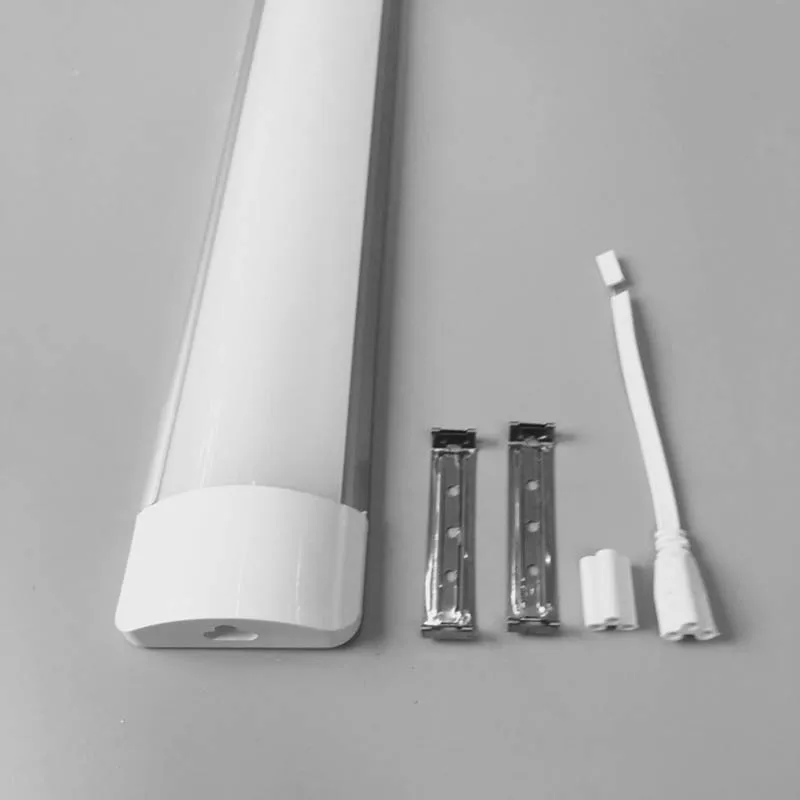 Tube lumineux Led intégré, 120cm, 4 pieds, 36W, avec barre plate