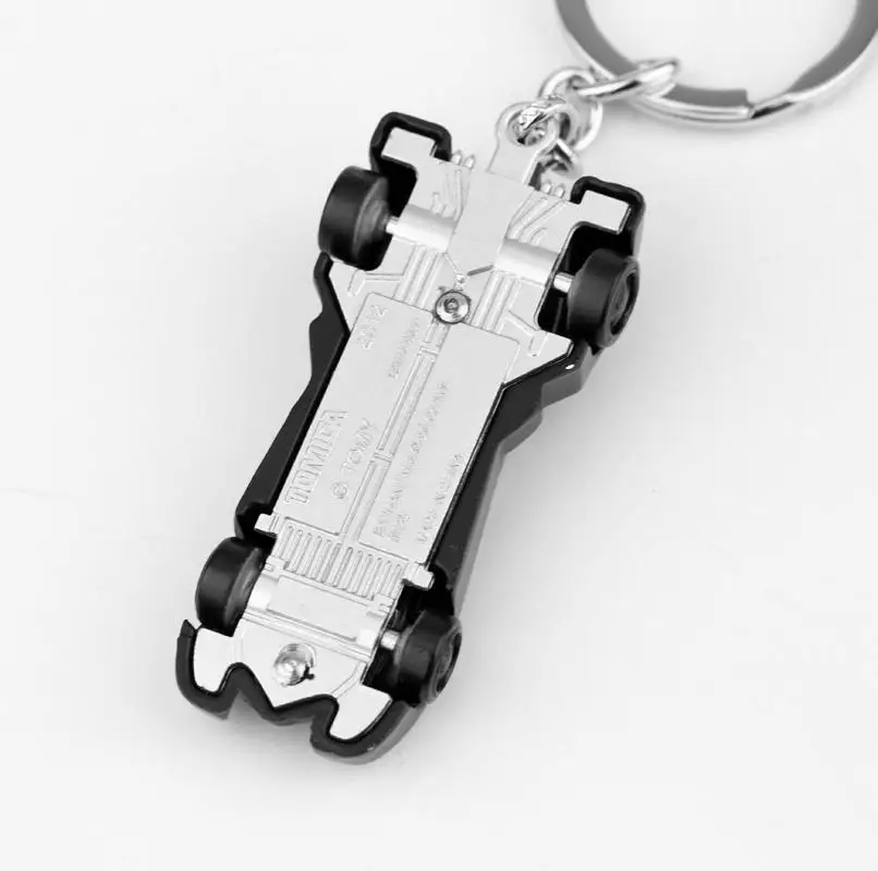 Car Shape Key Chain The Dark Knight Batmobile Key Rings Gift Chaveiro Car Keychain Jewelry Movie Key Holder Souvenir