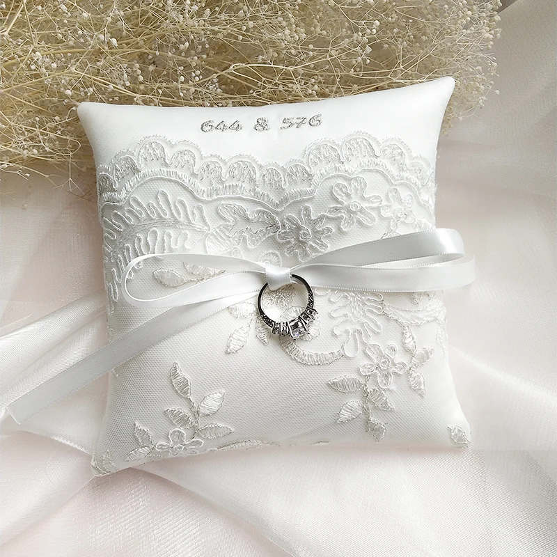 

Wedding Ring Pillow Customized Embroidery word Name date Bridal Ring Pillows Party Decoration Cushion Valentine Day Festive