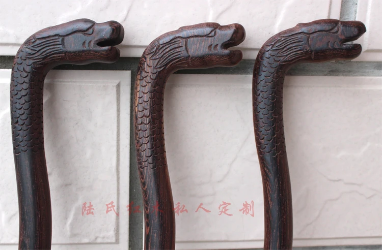 A large wooden carving antique mahogany cane crutches leading classical Chi dragon can be customized [Lushi mahogany]