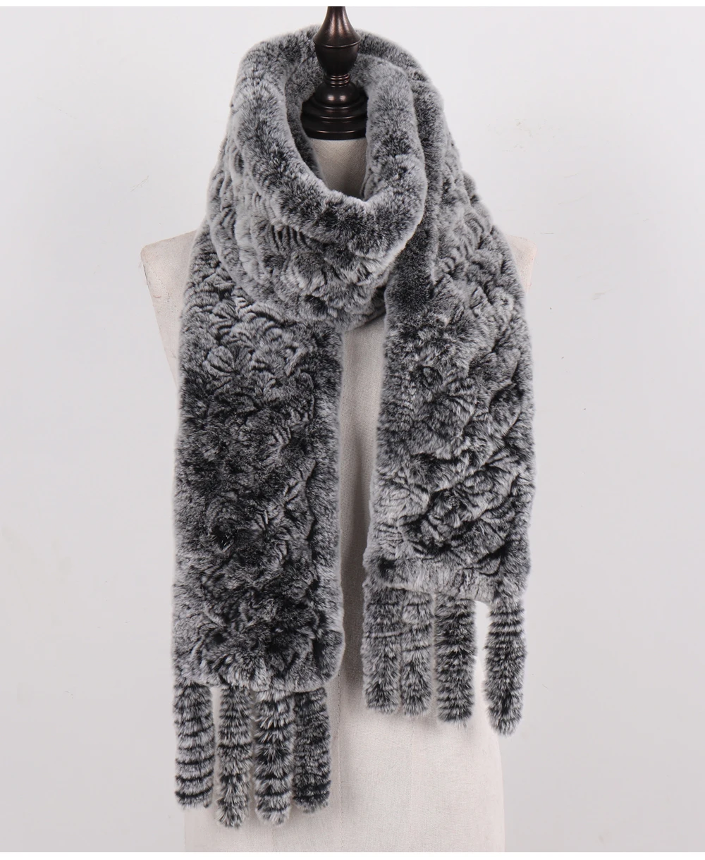 Neue Damen-Schals aus 100% natürlichem Rex-Kaninchenfell, langer Stil, gestrickte Rex-Kaninchenfell-Quastenschals, warme Echtfell-Schals für den Winter. – Detail 11
