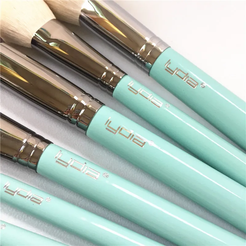 Lydia T-Series Brushes (T1 - T9) - High Quality Natural Hair Extra-Soft Feeling for a flawless Perfect Finish of Beauty Makeups