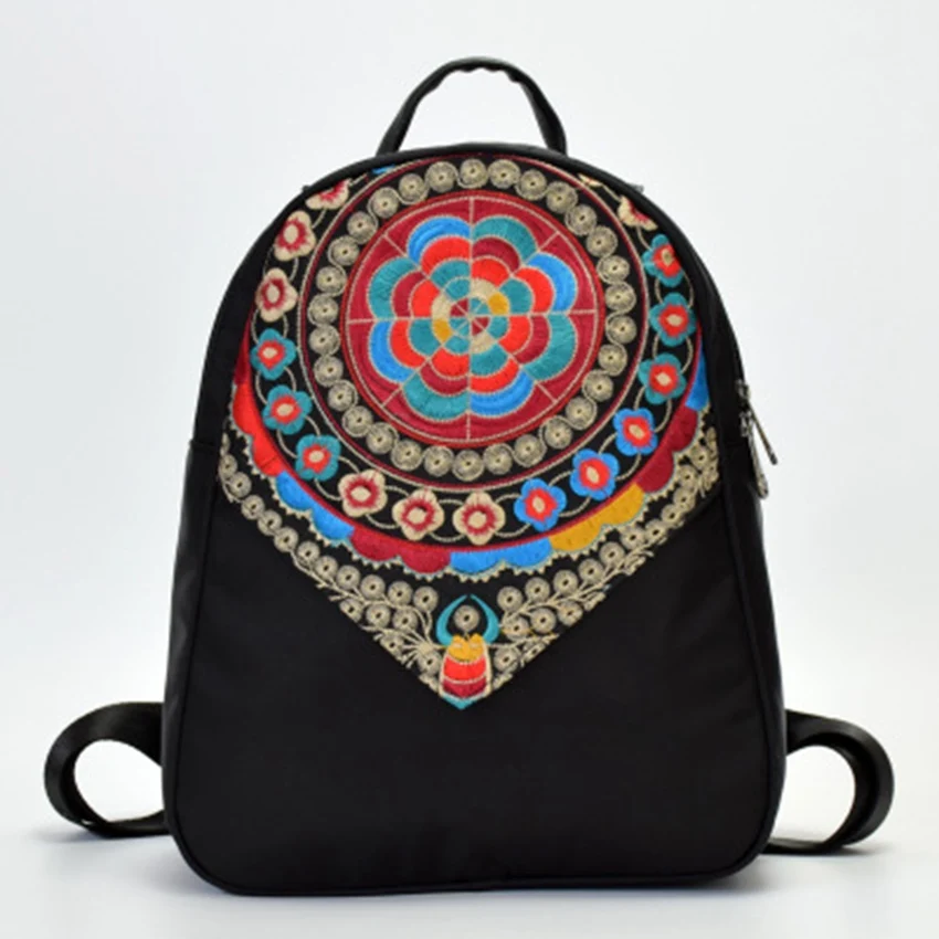 

2019 new embroidered bag Oxford cloth women's bag embroidery shoulder bag female fashion retro national wind backpack