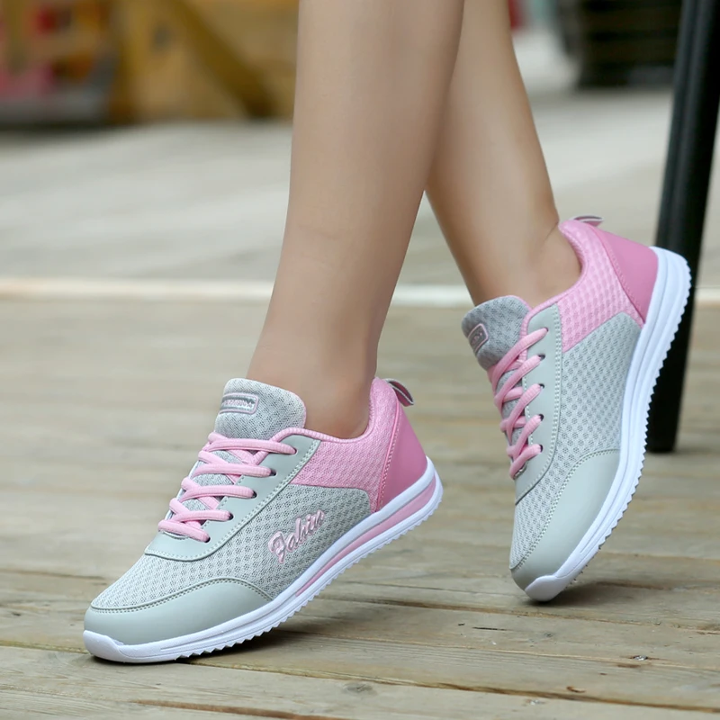 Scarpe da Golf da palestra per donna scarpe da chiodo antiscivolo impermeabili in pelle sport abbigliamento sportivo scarpe da donna tutte le partite scarpe da passeggio con la palla