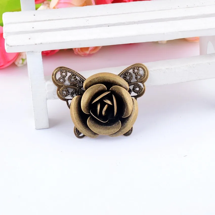 

MIAOCHI 10Pcs Antique Bronze Filigree Flower Butterfly Embellishments Connectors Decoration DIY Findings 4.3x3.3cm