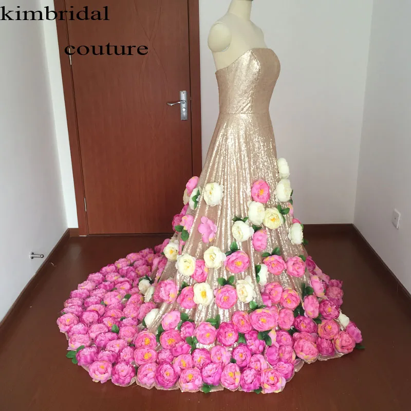 Saudi-arabien Abendkleider Kleider Bodenlangen Liebsten Ausschnitt Pailletten Hand Made Blumen 3D EINE Linie Gold Prom Kleider Arabisch