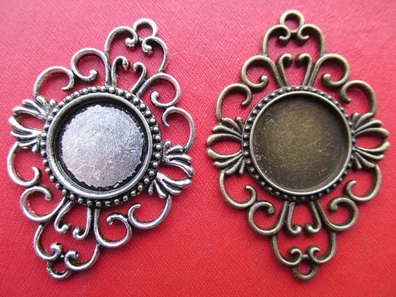 5pcs Antique Silver tone/Antique Bronze Base Setting Tray Bezel Pendant Charm/Finding,Hollow Border,fit 18mm Cabochon/Cameo