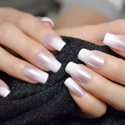 Pearl Shine Glossy Fake Nails Shimmer White Square Ombre French Nail Faux Ongles Gradient Medium Fingernails with Gluetabs