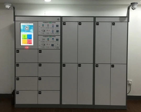 Control Self-Service Logistieke Distributie Systeem Pakket Levering Lockers Kluizen Met All In One Pc Tv Bewegwijzering