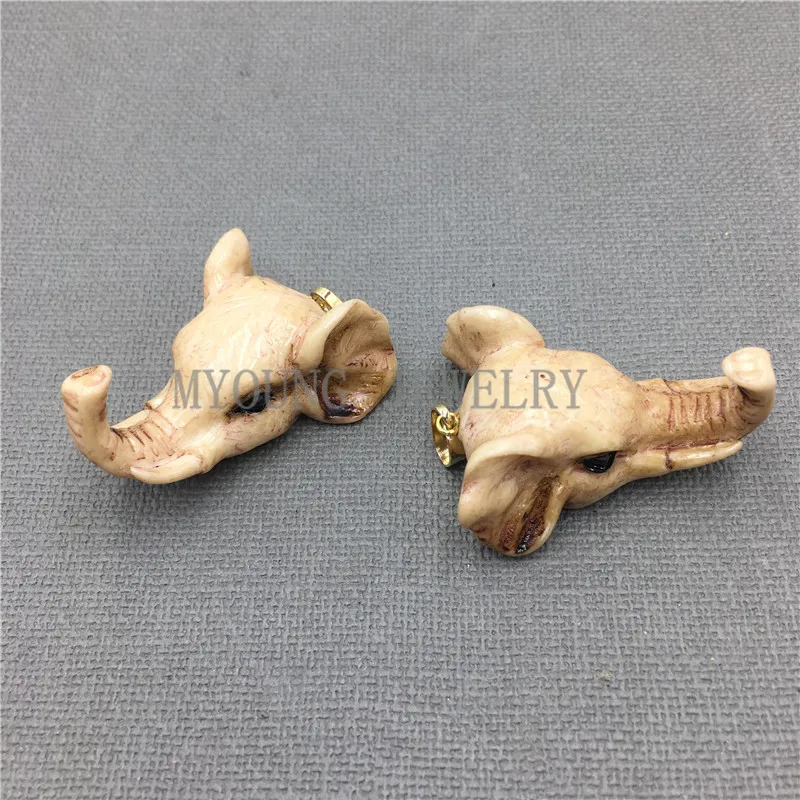 

Mammoth Elephant Skull Resin Ethnic Pendant For Jewelry Making In 45*25 MM MY0144